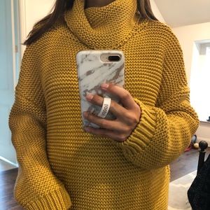 Mustard thick sweater